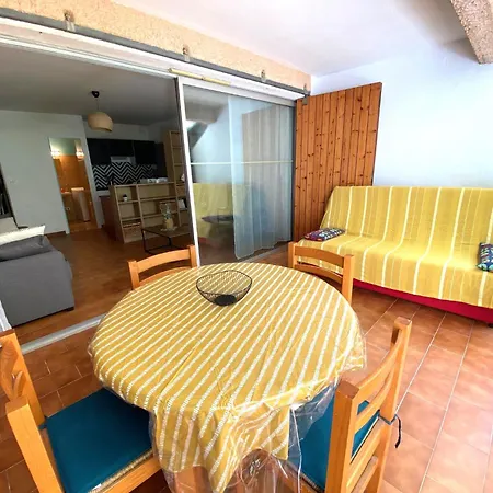 Le Maddy Clim-wifi-parking-proche Plages Apartment Les Lecques
